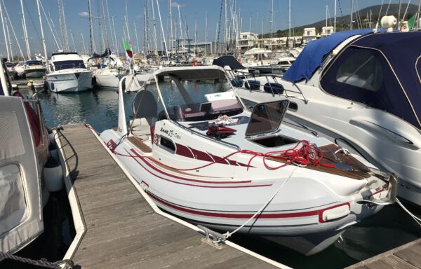Gommone Asso 72 Cabinato – Grosseto – Art00046